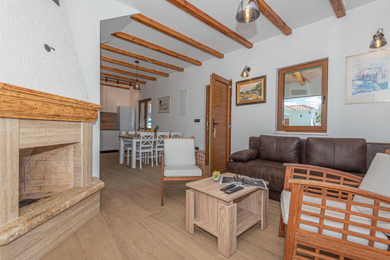 فيلا Casa Del Sol Dubrava  المظهر الخارجي الصورة