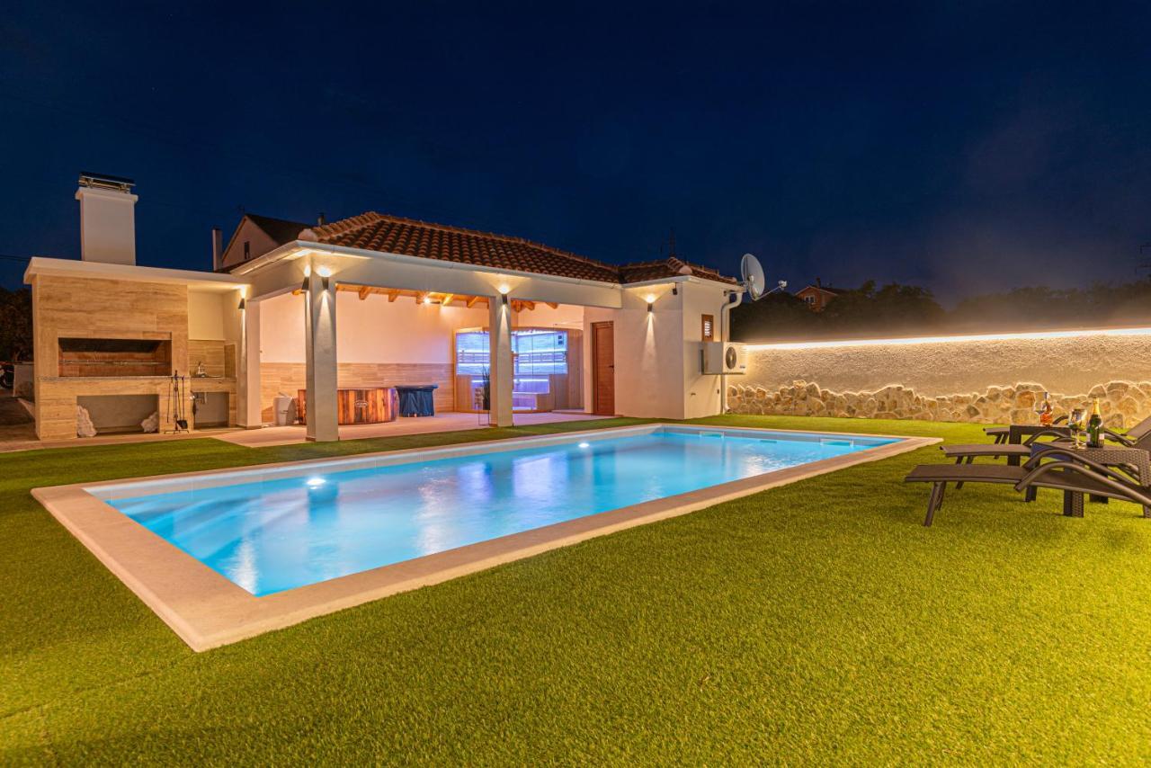 فيلا Casa Del Sol Dubrava  المظهر الخارجي الصورة